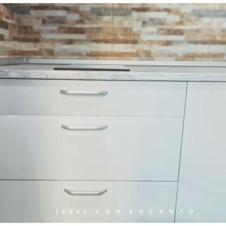 Precioso Ático en tercera planta sin ascensor - Apartamento de 3 dormitorios - 3