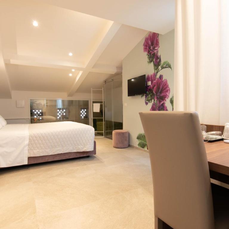 Profumi di Primavera Luxury Rooms & Suite - Camera Tripla - 8