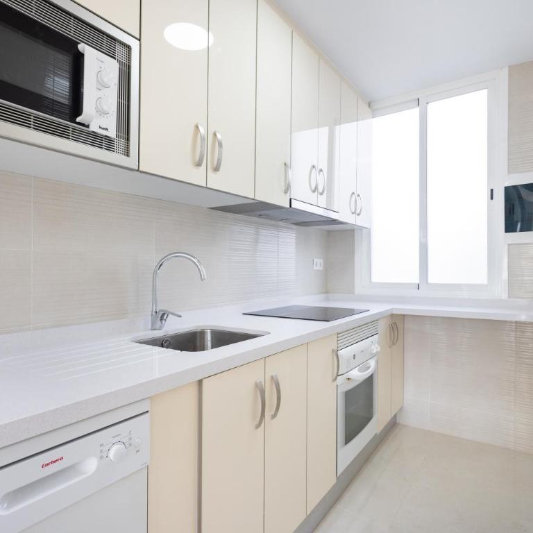 Two apartments 250m from las americas Beach - Apartamento de 3 dormitorios - 2