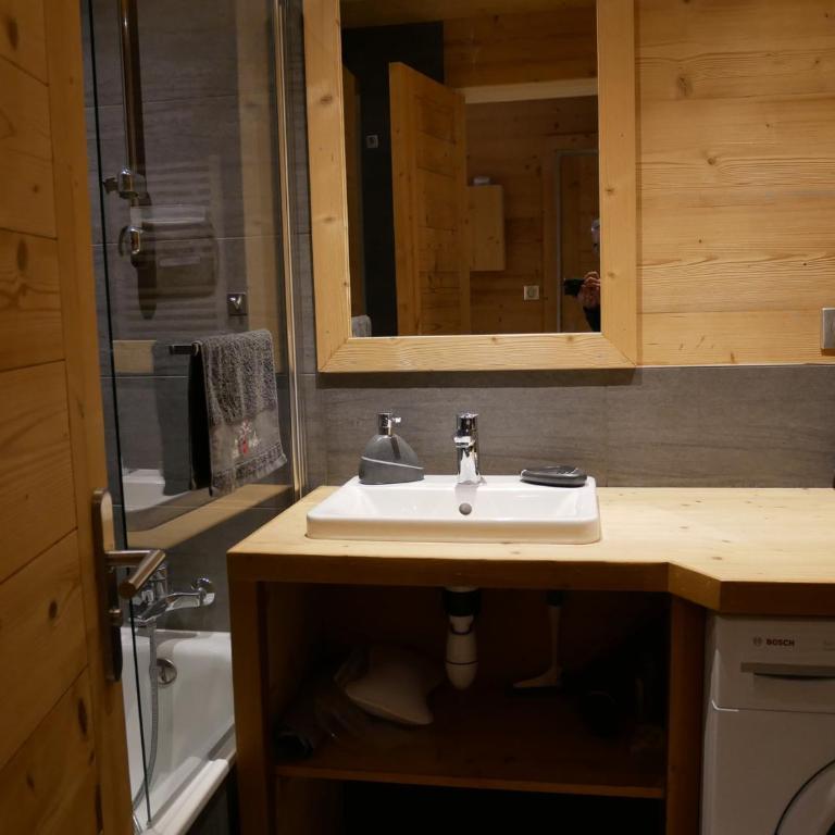 Appartement rénové 4 pers. avec balcon - Centre La Clusaz, proche piscine et commerces - FR-1-459-106 - Apartment (6 Adults) - 9