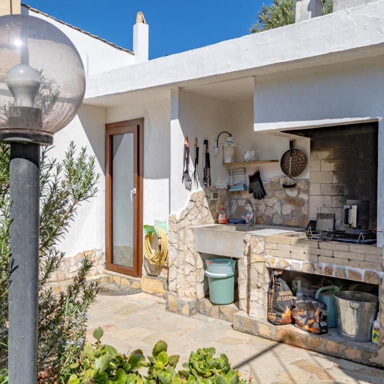 Beachfront Luxury Villa Letizia - Sea View Terraces & Green Solar Energy - Villa con Vista Mare - 19