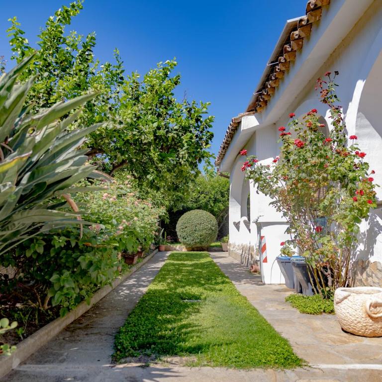 Beachfront Luxury Villa Letizia - Sea View Terraces & Green Solar Energy - Villa con Vista Mare - 20
