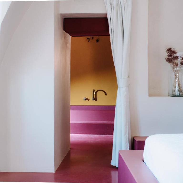 OZIO - Il trullo rosso - Camera Matrimoniale Deluxe con Vasca - 15