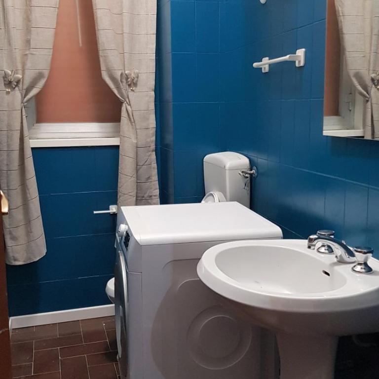 Pinhouse Apartment - Two-Bedroom House - 17
