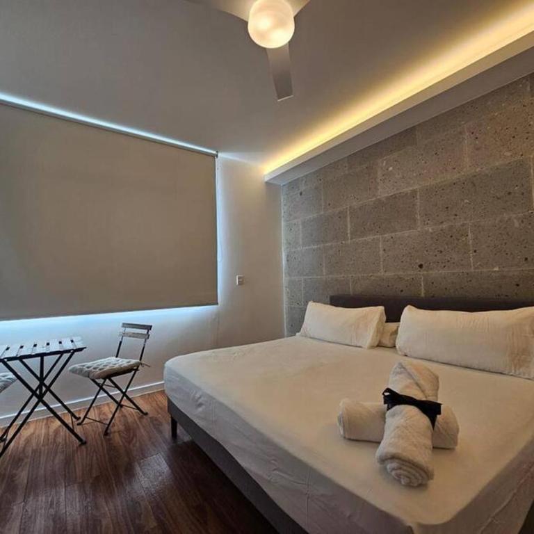 Kumaru Studio Steps From The Beach - One-Bedroom Apartment - 19
