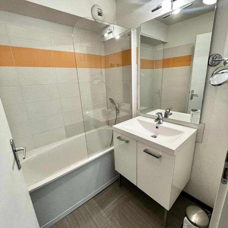 Résidence Pra Sainte Marie - T2 de standing avec piscine au pied du télésiège Sainte Marie MAE-0051 - Appartement - 8