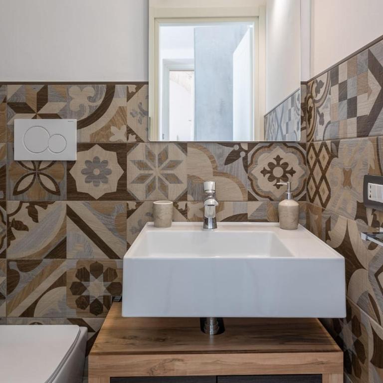 Maisonette 4-Room Roof Top in Centro Storico - Two-Bedroom Apartment - 3