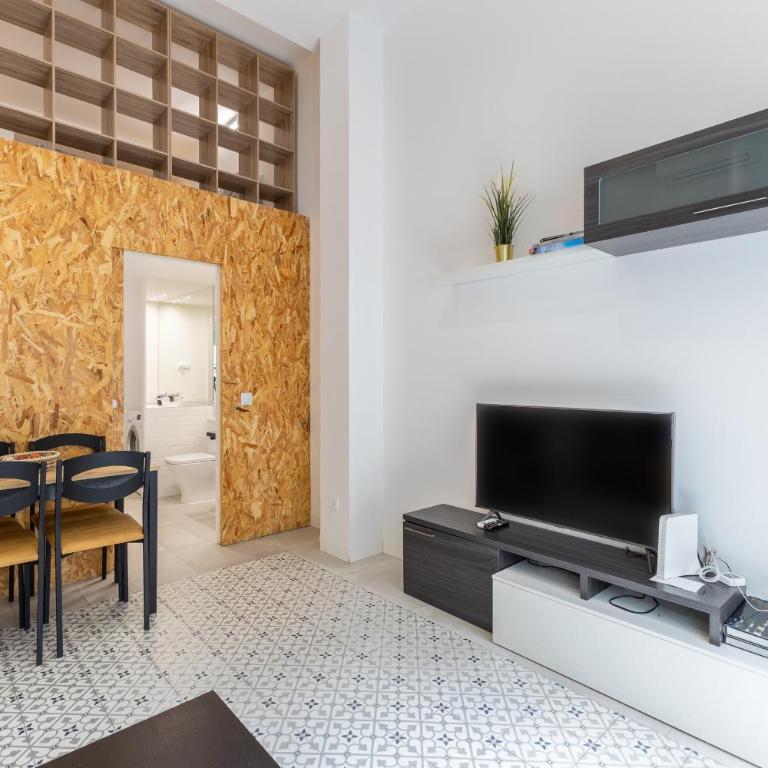 Galileo Apartment - One-Bedroom Apartment - 6