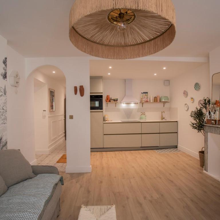 Mon cocon au cœur du village et des plages - One-Bedroom Apartment - 5