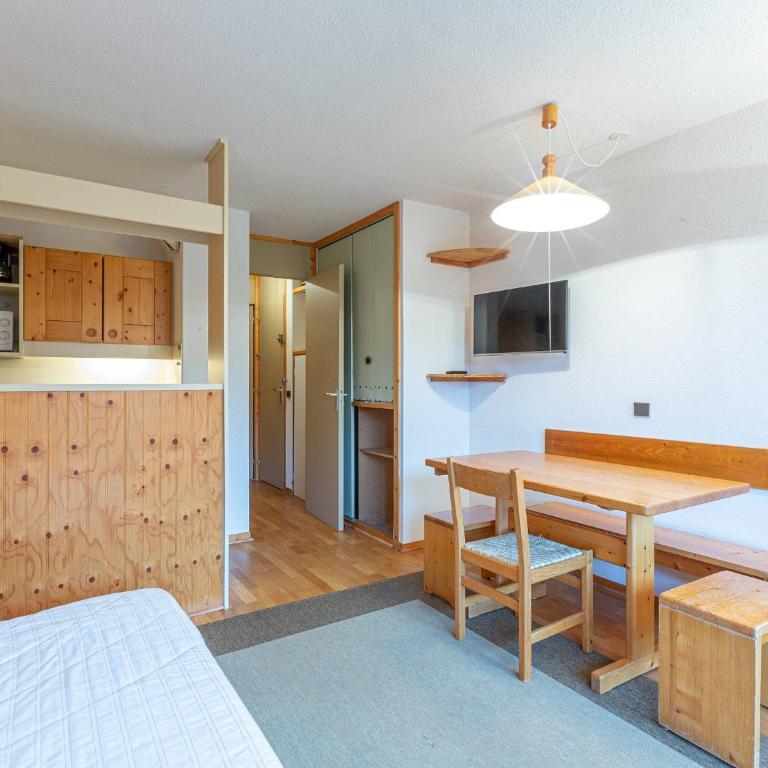Valmorel: 2 Pièces, Balcon Sud, Proche Pistes et Remontées - FR-1-356-485 - Apartment - 3