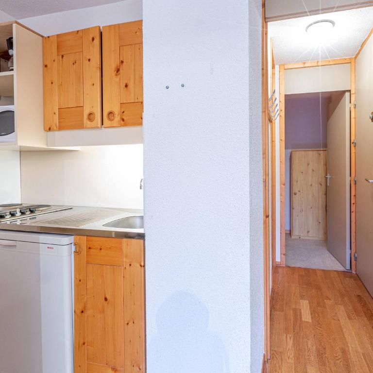 Valmorel: 2 Pièces, Balcon Sud, Proche Pistes et Remontées - FR-1-356-485 - Apartment - 5