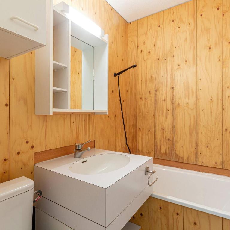Valmorel: 2 Pièces, Balcon Sud, Proche Pistes et Remontées - FR-1-356-485 - Apartment - 6