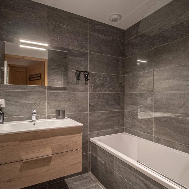 Appartement cosy pour 8 pers. avec parking, au pied des pistes, Valmorel - FR-1-356-493 - Appartamento - 12
