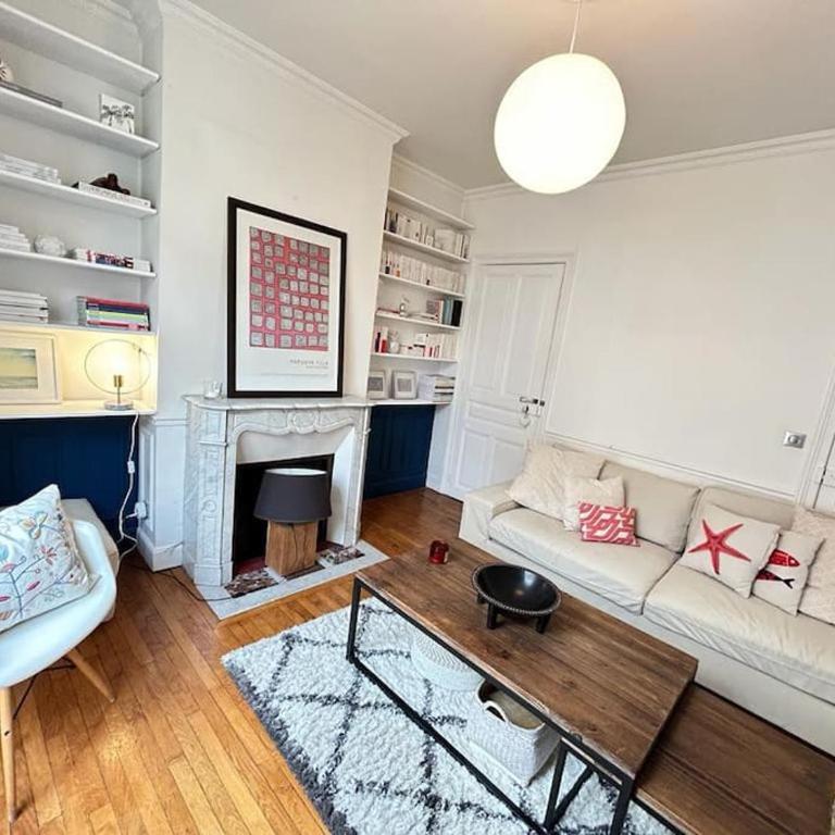 Clou dans le fer hyper centre immeuble luxueux - Appartement 2 Chambres - 2