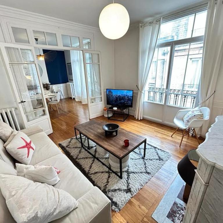 Clou dans le fer hyper centre immeuble luxueux - Appartement 2 Chambres - 10