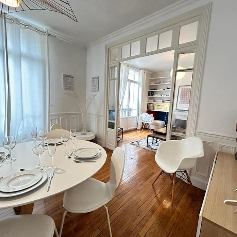 Clou dans le fer hyper centre immeuble luxueux - Appartement 2 Chambres - 26