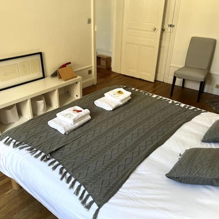 Clou dans le fer hyper centre immeuble luxueux - Appartement 2 Chambres - 31