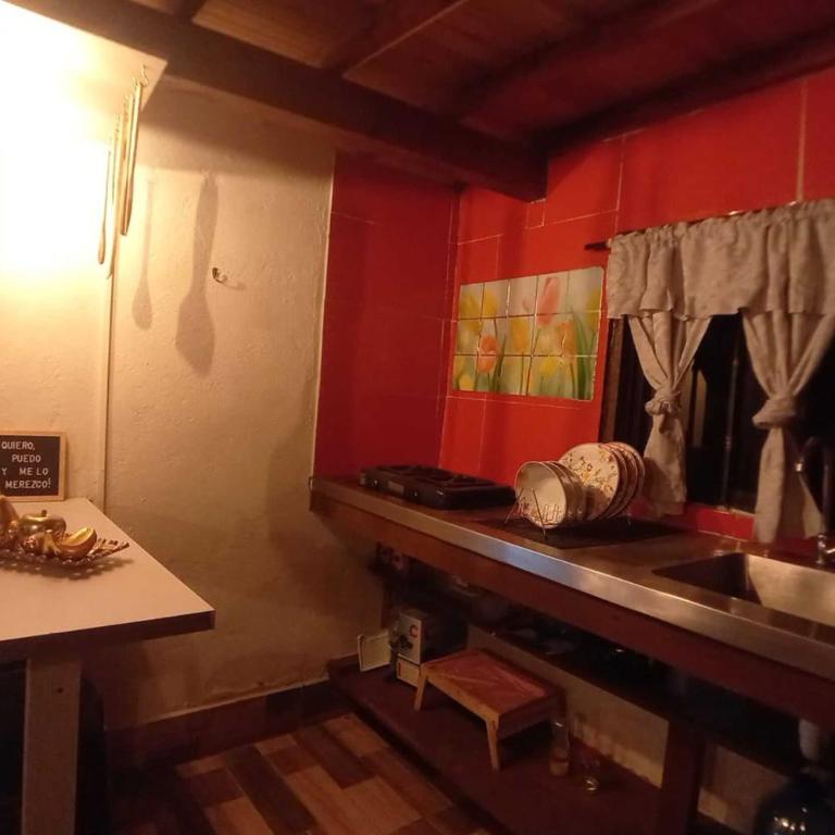 Boresta House -Santa Elena con vista al Bosque y terraza privada - Casa con 1 dormitorio - 52