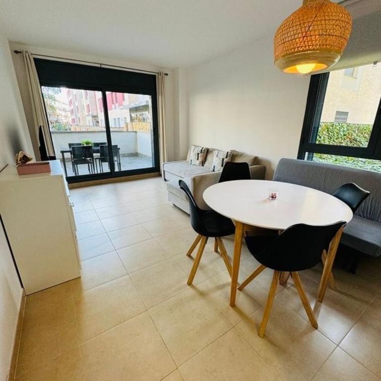 Maravilloso piso de las playas Fenals y Sa Boadella - Apartamento de 1 dormitorio - 4