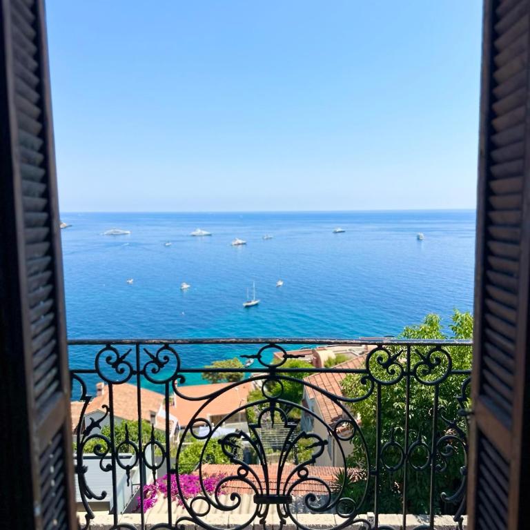 Appartements de Luxe Bord de Mer avec vue mer, terrasse et parking - Appartement 2 Chambres - 1