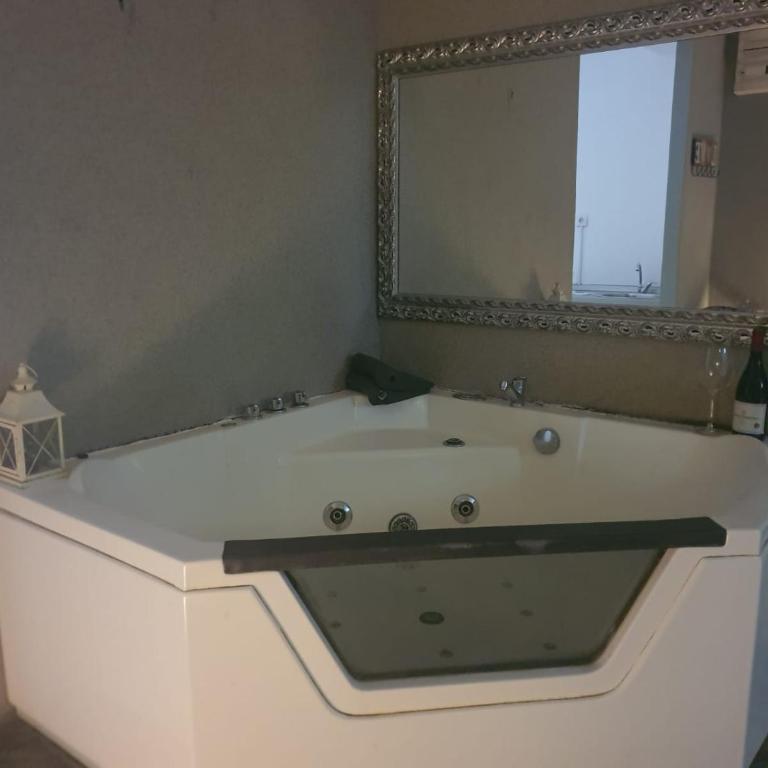 Escape in jacuzzi - Apartman sa 1 Spavaćom Sobom - 4