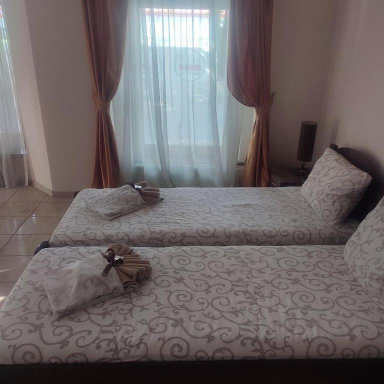 Guest House Best Food - Standard Twin Room - 1