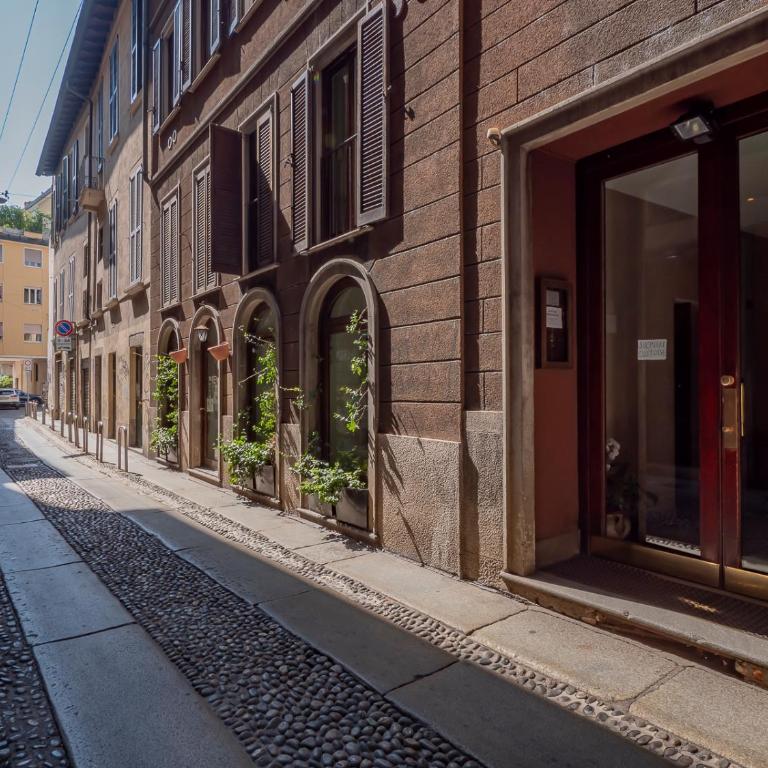 Italstay - Disciplini Duplex - 10 min dal Duomo - Appartamento con 1 Camera da Letto - 12