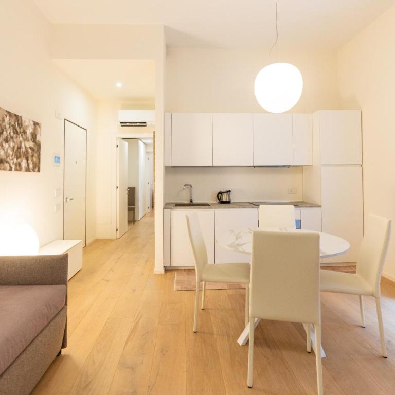 Relais La Torre - Domus Verona - Appartamento con 2 Camere da Letto - Edificio Separato - 2
