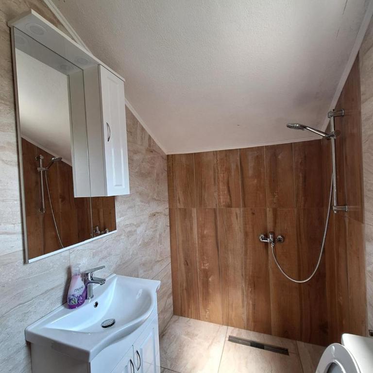Dobrota Comfort - Apartment with Sea View - 5