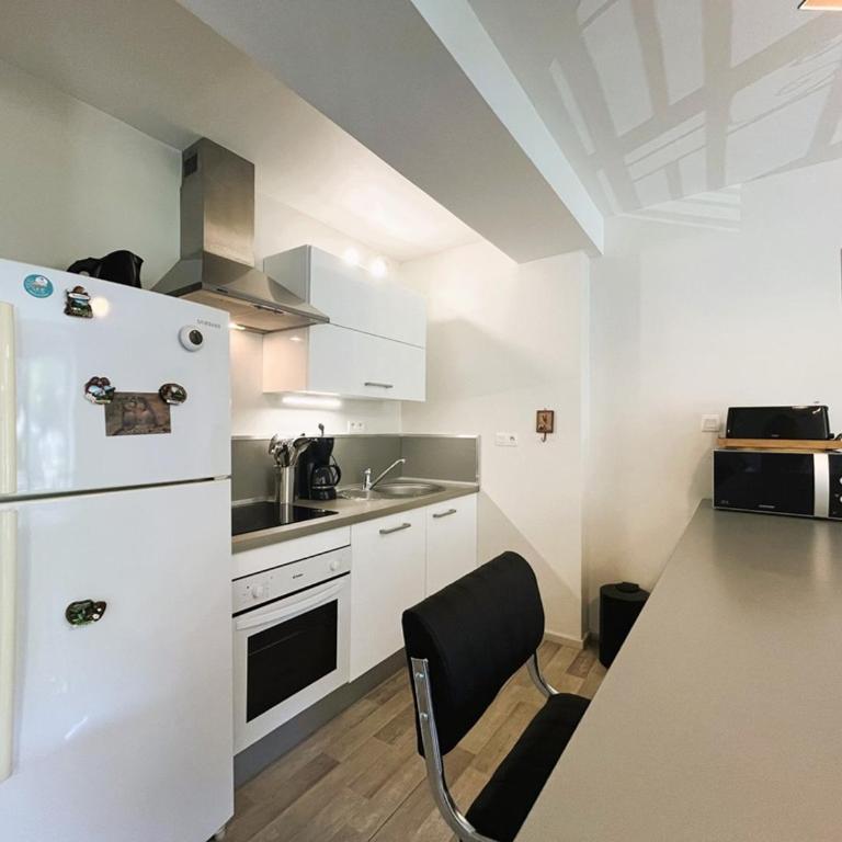 T2 BIS rénové au Mont-Dore avec wifi proche des Thermes - FR-1-608-12 - Apartment (6 Erwachsene) - 10