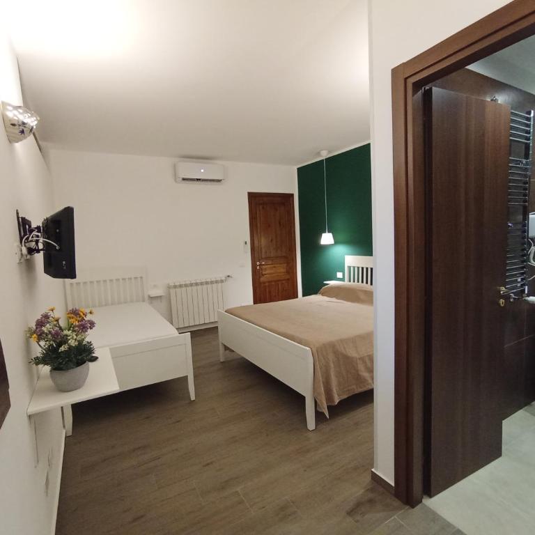 Casa di Lele - Camera Tripla con Bagno Privato - 11