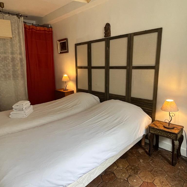 Typical Marais 3 bedroom - Beaubourg - Appartement 3 Chambres - 16