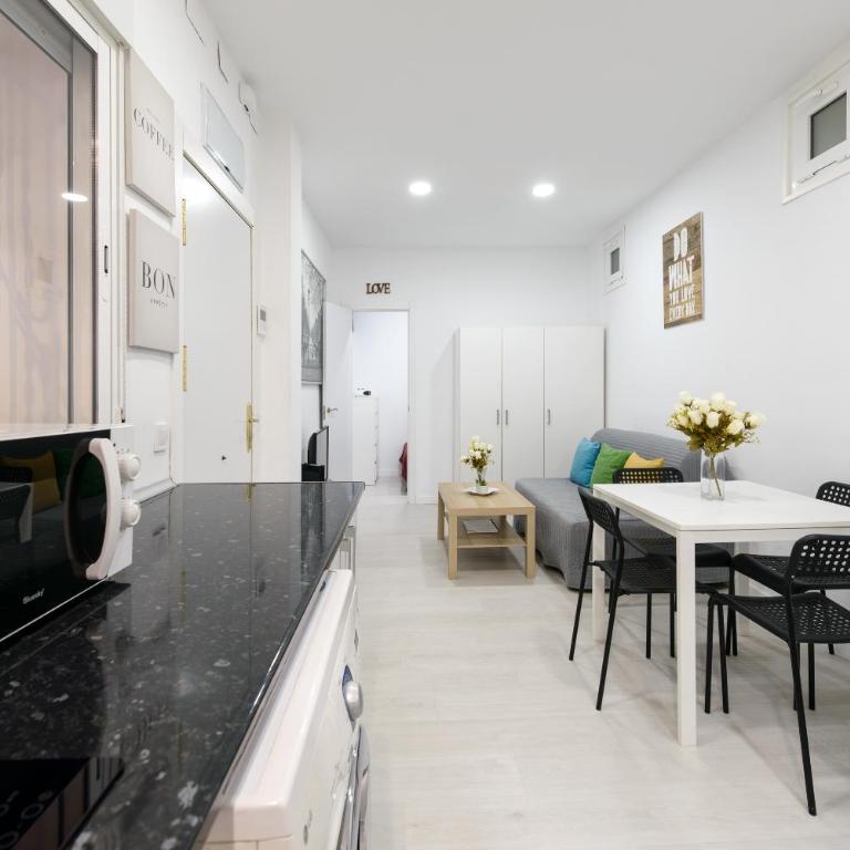 Piso nuevo lavapies, wifi, smart tv - Apartamento de 1 dormitorio - 11