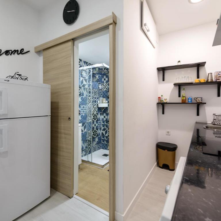 Piso nuevo lavapies, wifi, smart tv - Apartamento de 1 dormitorio - 13