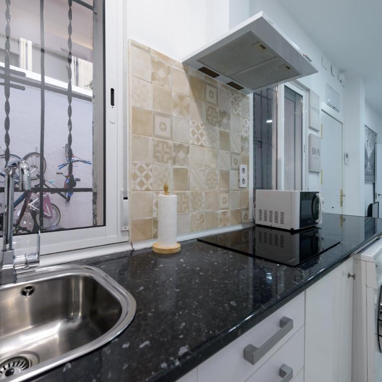 Piso nuevo lavapies, wifi, smart tv - Apartamento de 1 dormitorio - 19