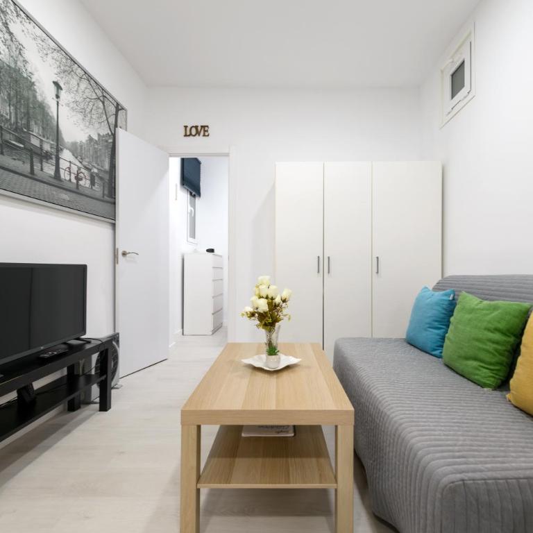 Piso nuevo lavapies, wifi, smart tv - Apartamento de 1 dormitorio - 23