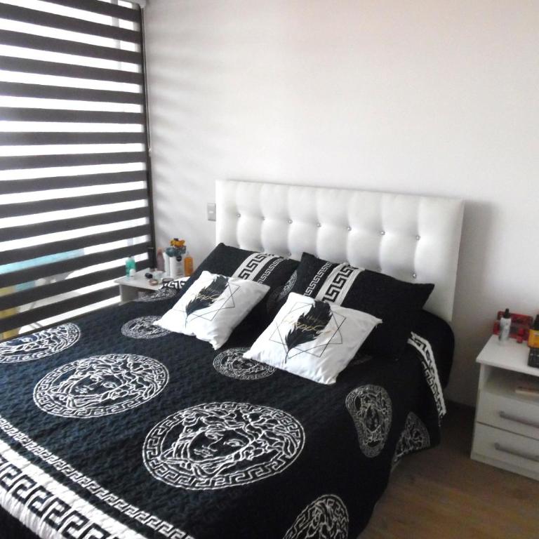 Hermoso y acogedor departamento con vista al mar - Two-Bedroom Apartment - 2