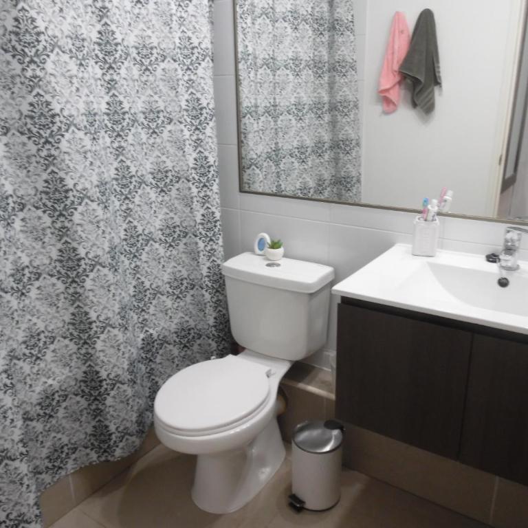 Hermoso y acogedor departamento con vista al mar - Two-Bedroom Apartment - 10