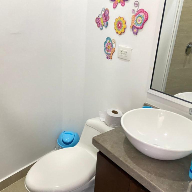 Edificio Mares de Coveñas - Apartamento Estándar de 3 dormitorios - 3