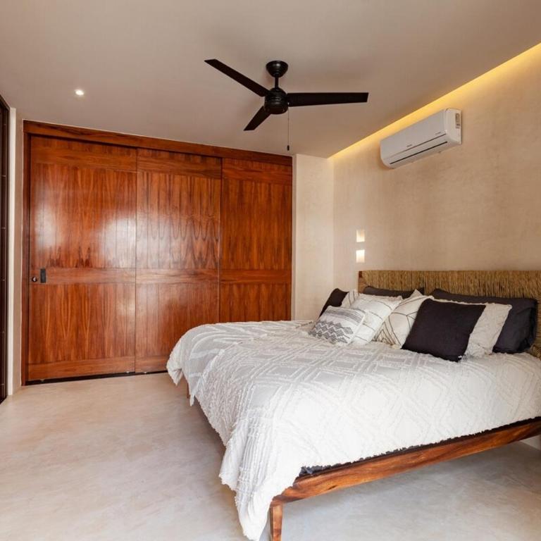 Encanto Luxe Jungle Apt 10min BeachHot TubKing - Apartamento con terraza - 20