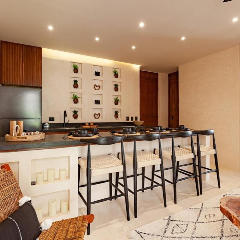 Encanto Luxe Jungle Apt 10min BeachHot TubKing - Apartamento con terraza - 19