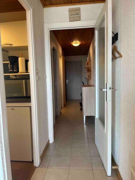 Appartement Immeuble Concorde RIF NEL - Face aux pistes - Central - Appartement avec Vue sur la Montagne - 9