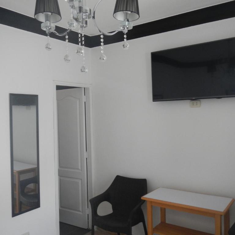 Blue Shark Apartments - Mixed Dormitory Room - 4