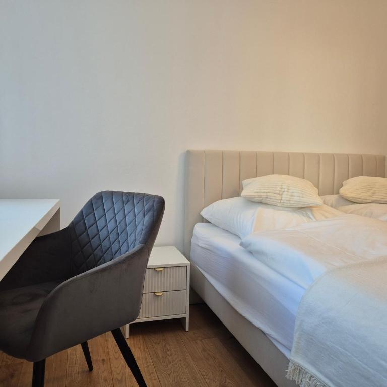 Modern City Apartment 1 - One-Bedroom Apartment - 3