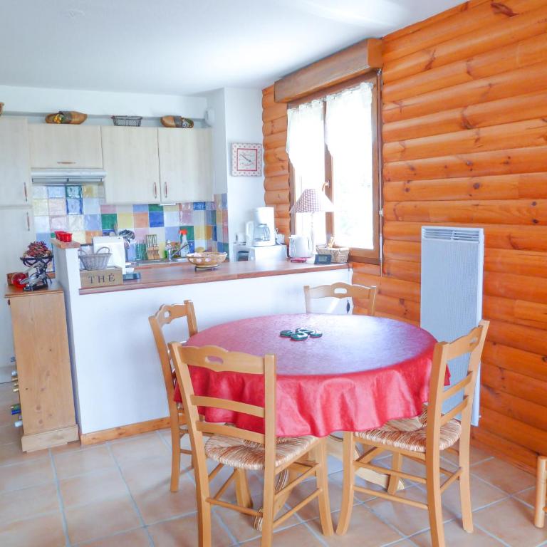 Appartement de standing 4 personnes, pied des pistes, parking - Appartement 2 Chambres - 10
