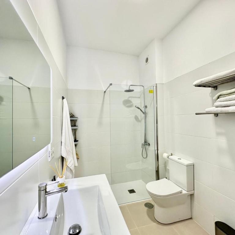 Luxury Apartment Tenerife - One-Bedroom Apartment - 15