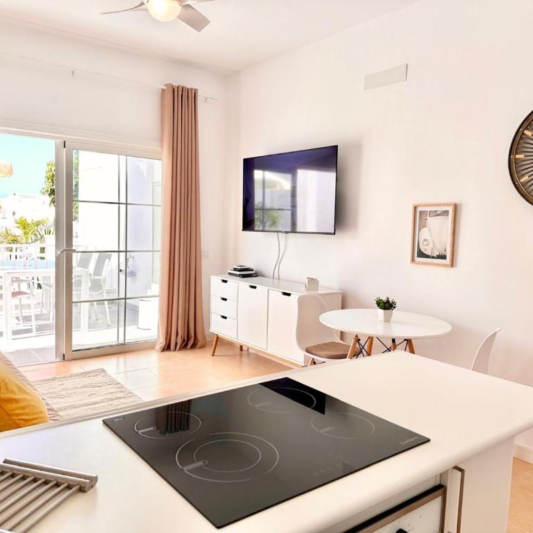 Luxury Apartment Tenerife - One-Bedroom Apartment - 7