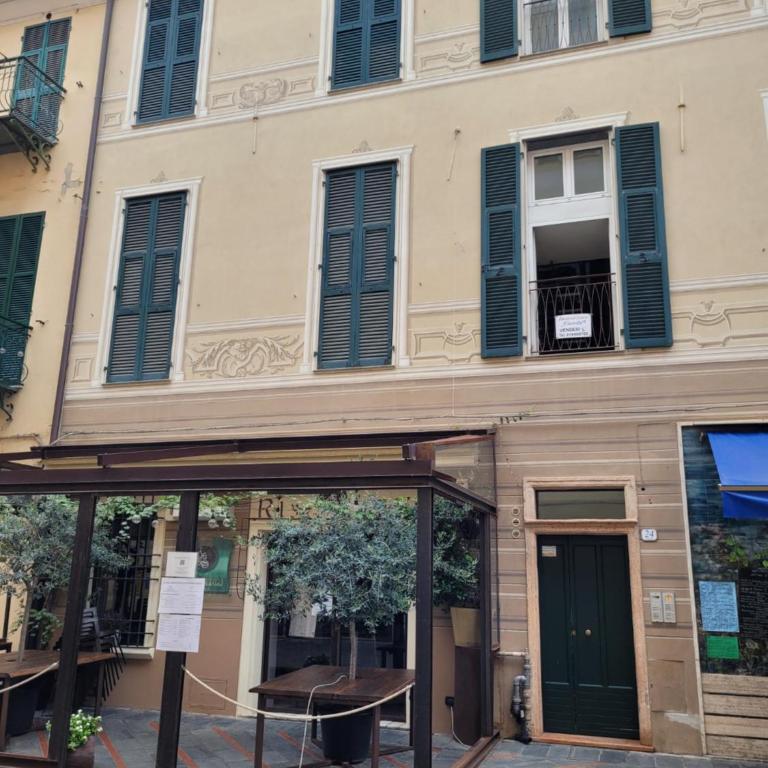 Appartamento centro storico loano con ascensore posto auto wifi - Apartamento de 1 dormitorio - 1