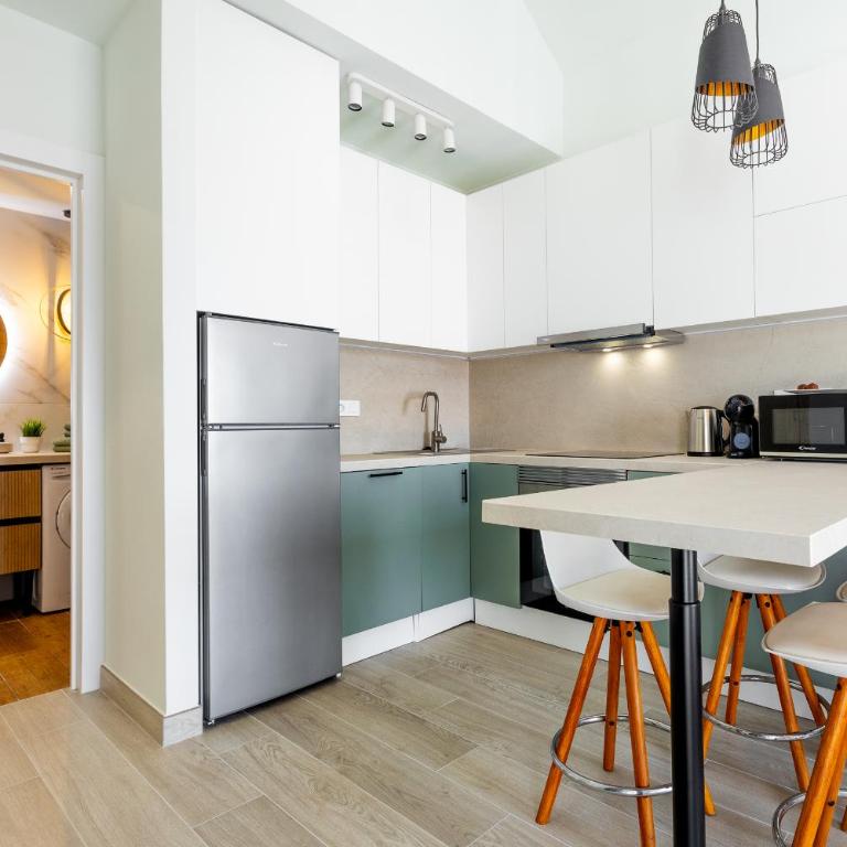 Spacious apartment with ocean view - One-Bedroom Apartment - 3