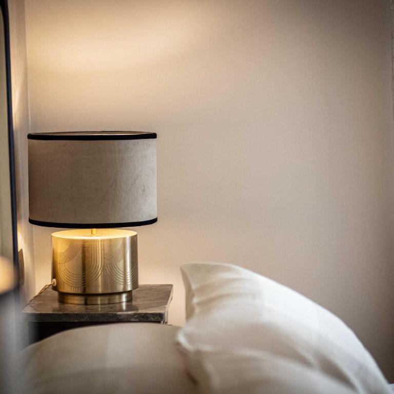 BSTAR Luxury bed & breakfast adults only - Camera Matrimoniale Deluxe - 4